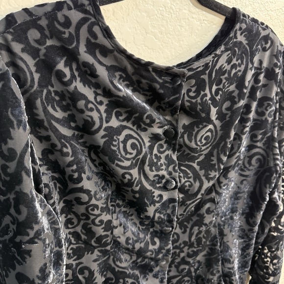 Vintage Talbots Women's Black Floral Velvet Burnout Whimsigoth Witchy Top Sz 16 - Picture 4 of 7